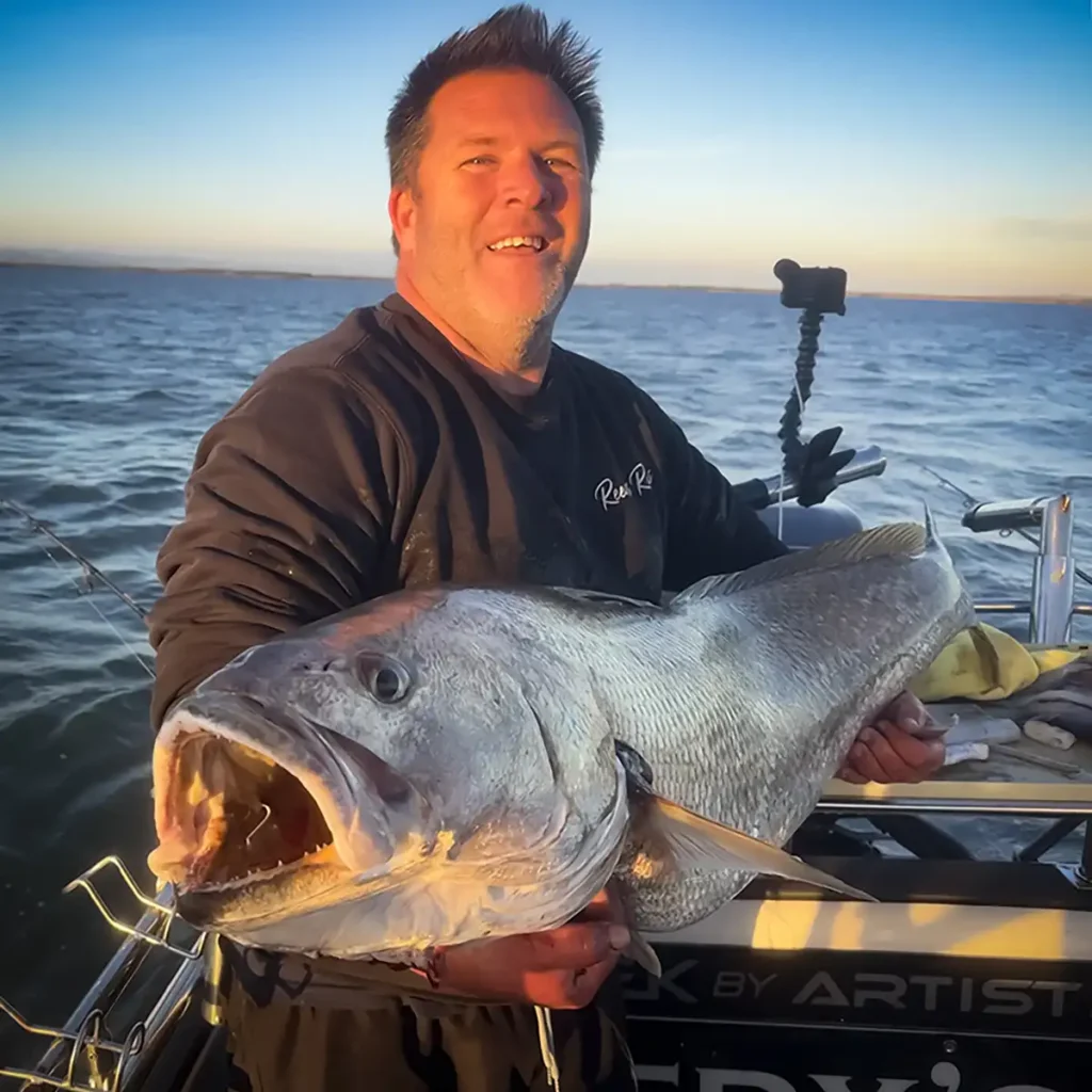 Reedy’s sharp fishing hooks with UV lumo glow